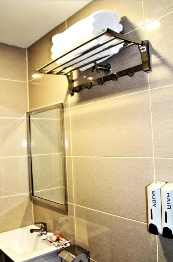 Eco Hotel At Bb Kuala Lumpur 3*,